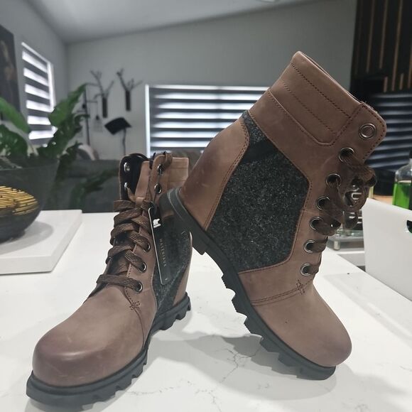 Sorel Joan Of Arctic LEXIE Ankle Boots - Picture 1 of 7